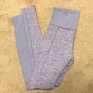 Athleta Exhale Stash Pocket Heel Tight in Softluxe, size Small